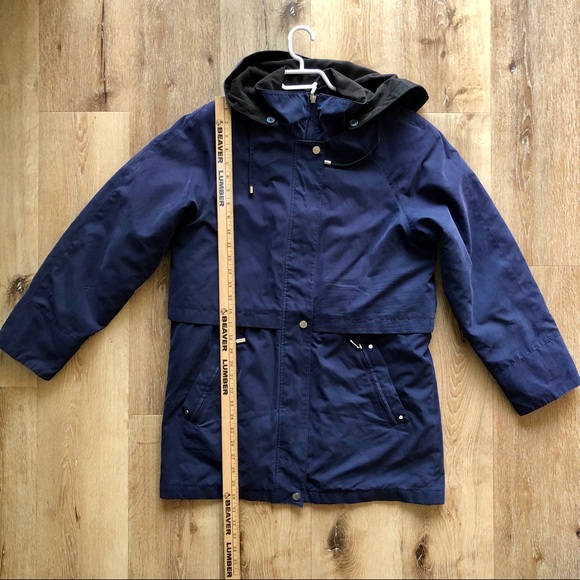Vintage London Fog Hooded Short Trench Coat, Style: Leah - Picture 14 of 15